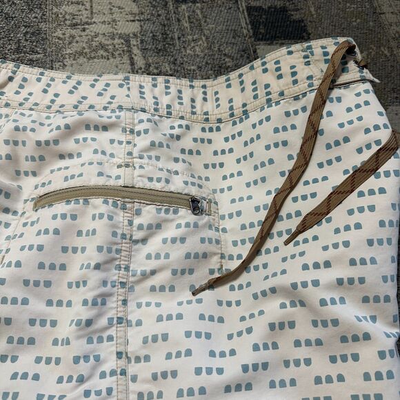 Patagonia Wavefarer Trunks Board Short Beach Cream Geometric Swim Men 36 *W34 - Picture 4 of 9